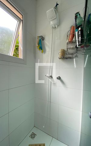 Casa à venda com 264m², 3 quartos e 3 vagasBanheiro