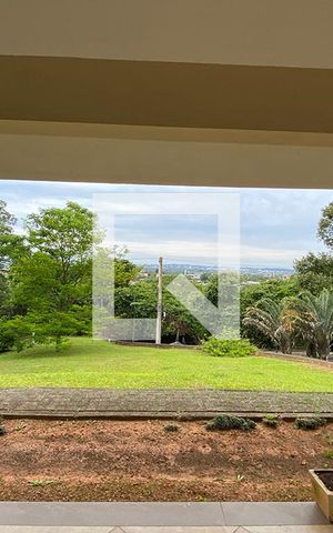 Casa à venda com 264m², 3 quartos e 3 vagasVista da Sala