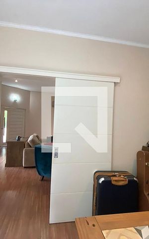 Casa à venda com 264m², 3 quartos e 3 vagasEscritorio 
