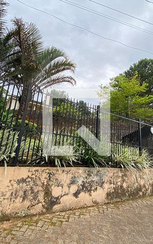 Casa à venda com 264m², 3 quartos e 3 vagasFachada