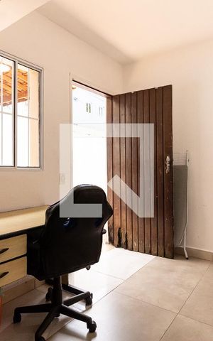 Casa à venda com 120m², 3 quartos e 2 vagas Casa à venda com 120m², 3 quartos e 2 vagasLavanderia