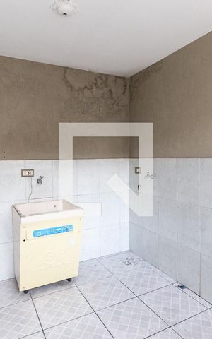 Casa para alugar com 120m², 3 quartos e 1 vaga Casa para alugar com 120m², 3 quartos e 1 vagaÁrea de serviço