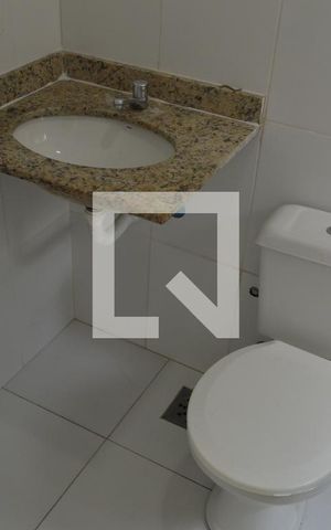 Casa de condomínio à venda com 98m², 4 quartos e 1 vagaBamheiro