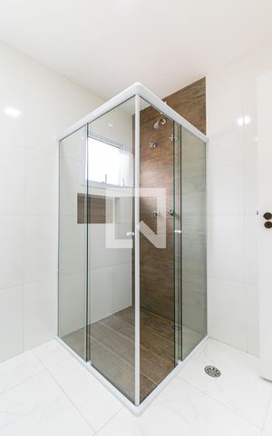 Casa para alugar com 146m², 3 quartos e 2 vagasBanheiro da Suíte