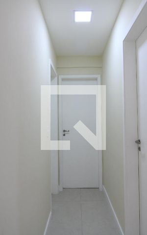 Apartamento à venda com 86m², 2 quartos e 1 vagaCorredor