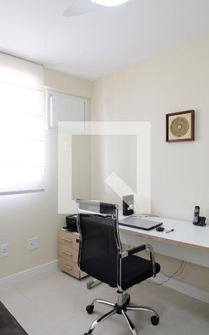 Apartamento à venda com 86m², 2 quartos e 1 vagaQuarto 01