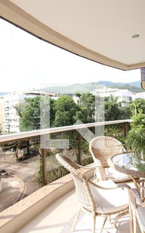 Apartamento à venda com 86m², 2 quartos e 1 vagaVaranda