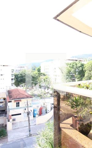 Apartamento à venda com 86m², 2 quartos e 1 vagaVista da Área de Serviço