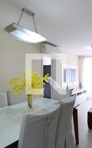 Apartamento à venda com 86m², 2 quartos e 1 vagaSala