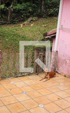 Casa à venda com 3000m², 4 quartos e 2 vagasQuintal