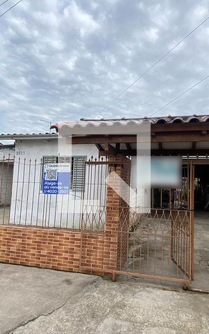 Casa à venda com 110m², 4 quartos e 1 vagaFachada