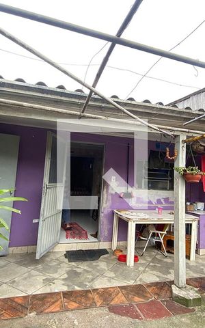 Casa à venda com 110m², 4 quartos e 1 vagaÁrea Externa