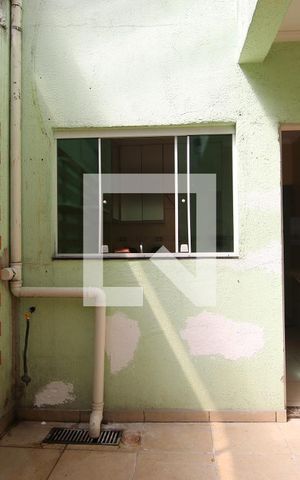 Casa à venda com 100m², 2 quartos e 2 vagasÁrea de Serviço