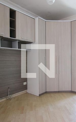 Casa à venda com 100m², 2 quartos e 2 vagasSuíte 2