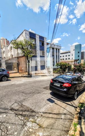 Apartamento à venda com 121m², 3 quartos e 2 vagas Apartamento à venda com 121m², 3 quartos e 2 vagasFachada