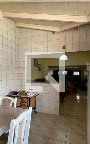 Casa à venda com 165m², 3 quartos e 1 vagaCozinha