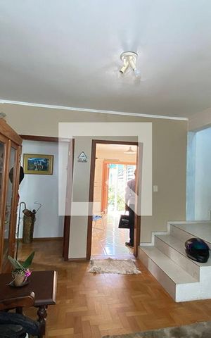 Casa à venda com 165m², 3 quartos e 1 vagaSala 