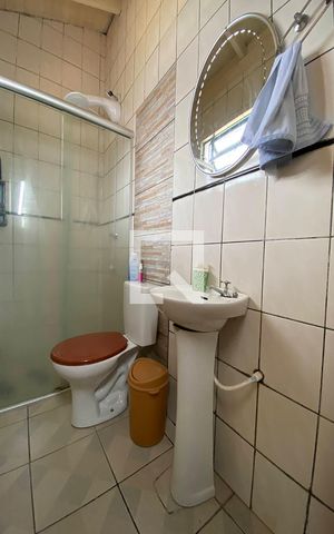 Casa à venda com 165m², 3 quartos e 1 vagaBanheiro 3