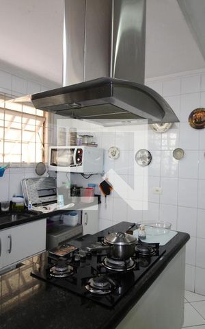 Casa à venda com 300m², 3 quartos e 3 vagasCozinha