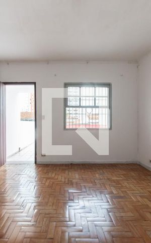 Casa à venda com 220m², 3 quartos e 1 vaga Casa à venda com 220m², 3 quartos e 1 vagaQuarto 1
