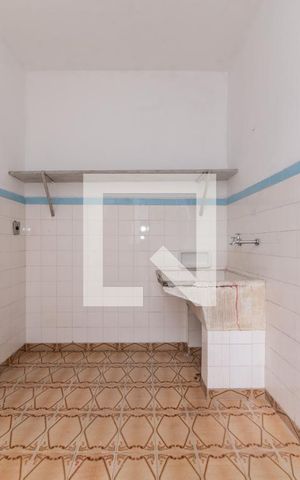 Casa à venda com 220m², 3 quartos e 1 vaga Casa à venda com 220m², 3 quartos e 1 vagaÁrea de Serviço