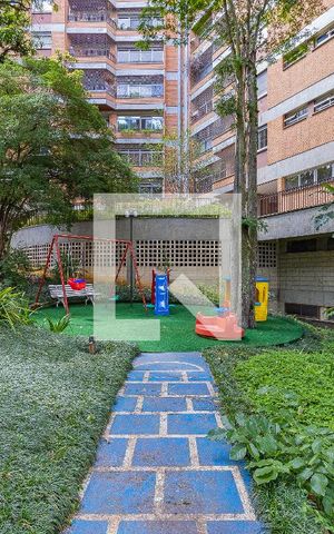 Apartamento para alugar com 240m², 4 quartos e 3 vagas Apartamento para alugar com 240m², 4 quartos e 3 vagasÁrea comum