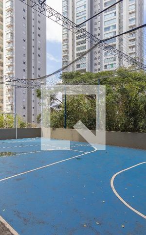 Apartamento para alugar com 240m², 4 quartos e 3 vagas Apartamento para alugar com 240m², 4 quartos e 3 vagasÁrea comum