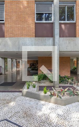 Apartamento para alugar com 240m², 4 quartos e 3 vagas Apartamento para alugar com 240m², 4 quartos e 3 vagasÁrea comum