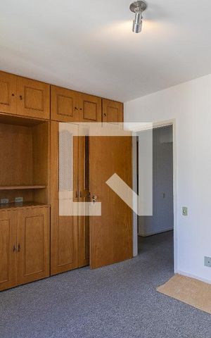 Apartamento para alugar com 240m², 4 quartos e 3 vagas Apartamento para alugar com 240m², 4 quartos e 3 vagasQuarto 2