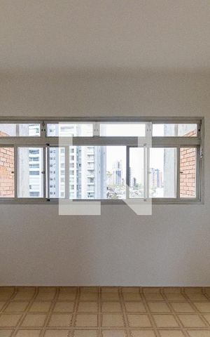 Apartamento para alugar com 240m², 4 quartos e 3 vagas Apartamento para alugar com 240m², 4 quartos e 3 vagasQuarto 4