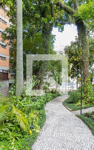 Apartamento para alugar com 240m², 4 quartos e 3 vagas Apartamento para alugar com 240m², 4 quartos e 3 vagasÁrea comum