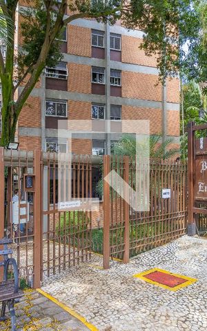 Apartamento para alugar com 240m², 4 quartos e 3 vagas Apartamento para alugar com 240m², 4 quartos e 3 vagasFachada