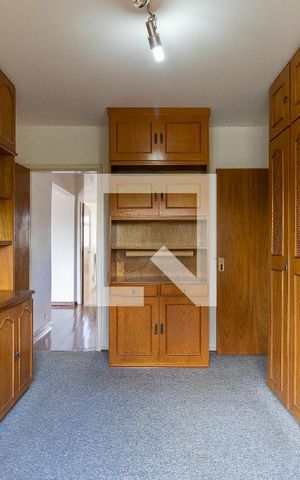 Apartamento para alugar com 240m², 4 quartos e 3 vagas Apartamento para alugar com 240m², 4 quartos e 3 vagasSuíte
