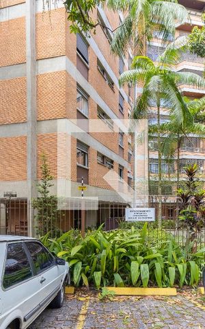 Apartamento para alugar com 240m², 4 quartos e 3 vagas Apartamento para alugar com 240m², 4 quartos e 3 vagasÁrea comum
