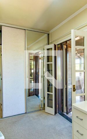 Casa à venda com 120m², 3 quartos e 3 vagas Casa à venda com 120m², 3 quartos e 3 vagasSuíte