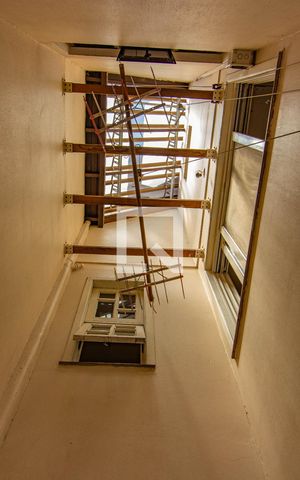 Casa à venda com 120m², 3 quartos e 3 vagas Casa à venda com 120m², 3 quartos e 3 vagasClarabóia