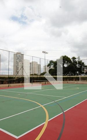 Apartamento à venda com 198m², 4 quartos e 4 vagas Apartamento à venda com 198m², 4 quartos e 4 vagasQuadra Esportiva