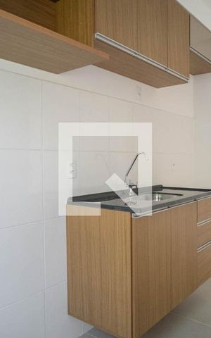 Apartamento à venda com 42m², 2 quartos e sem vaga Apartamento à venda com 42m², 2 quartos e sem vagaCozinha