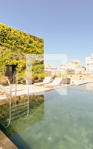Studio à venda com 21m², 1 quarto e sem vaga Studio à venda com 21m², 1 quarto e sem vagaÁrea comum - Piscina