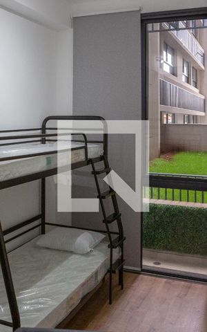 Studio à venda com 25m², 1 quarto e sem vaga Studio à venda com 25m², 1 quarto e sem vagaSala Quarto