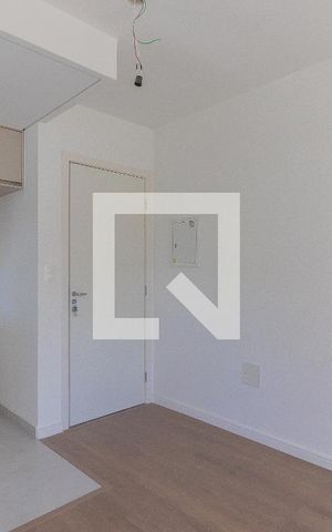 Apartamento para alugar com 33m², 1 quarto e 1 vaga Apartamento para alugar com 33m², 1 quarto e 1 vagaSala