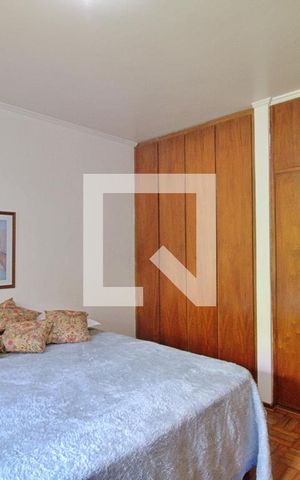 Casa para alugar com 274m², 4 quartos e 4 vagas Casa para alugar com 274m², 4 quartos e 4 vagasQuarto 1