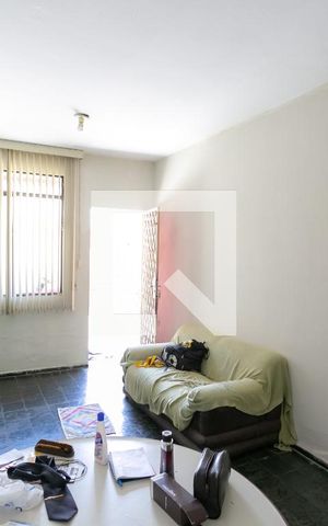 Casa à venda com 58m², 2 quartos e 1 vaga Casa à venda com 58m², 2 quartos e 1 vagaSala