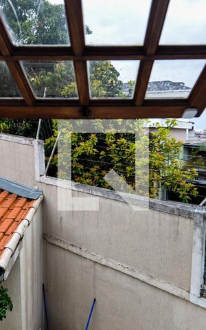 Casa para alugar com 280m², 3 quartos e 6 vagasVista do Closet da Suíte