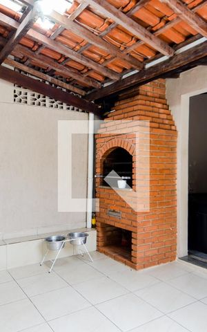Casa para alugar com 280m², 3 quartos e 6 vagasQuintal