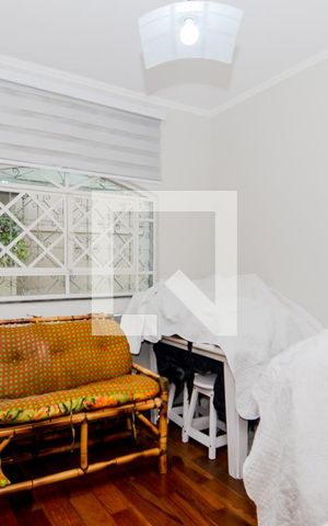 Casa para alugar com 280m², 3 quartos e 6 vagasEscritório