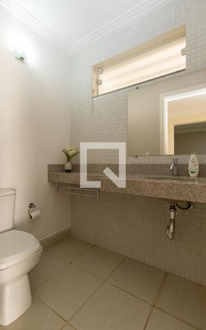 Casa à venda com 220m², 3 quartos e 3 vagasLavabo
