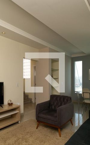 Casa à venda com 220m², 3 quartos e 3 vagasSala