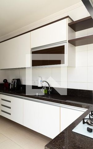 Casa à venda com 220m², 3 quartos e 3 vagasCozinha