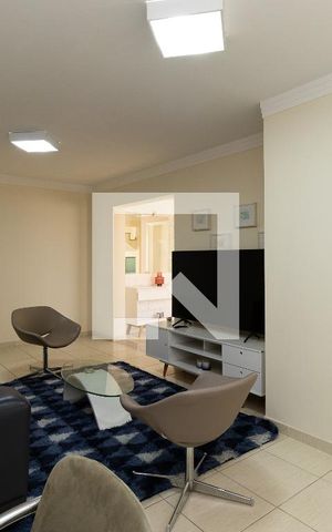 Casa à venda com 220m², 3 quartos e 3 vagasSala de TV